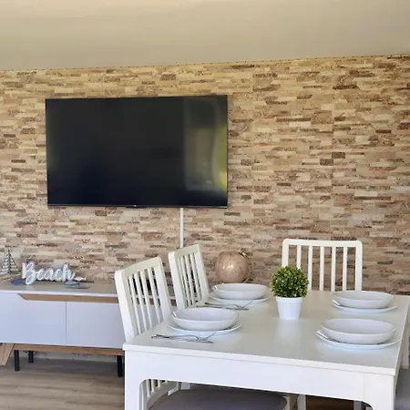 דירה Casa Independiente -12020 *