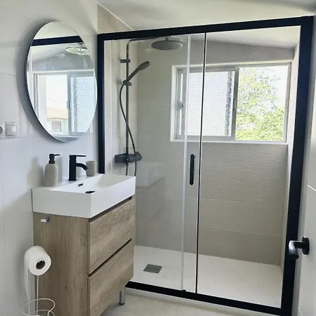 Casa Independiente -12020 *